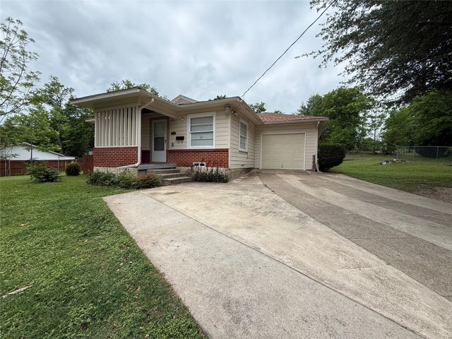 3205 Elva Avenue, Dallas, TX 75227