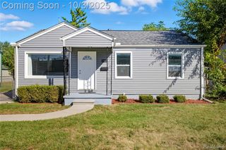 541 E Bennett Avenue, Ferndale, MI 48220