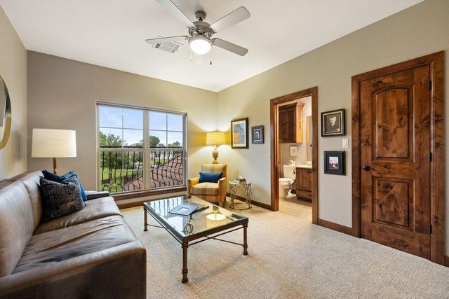 272 Whitney Woods CIR, Georgetown, TX 78633