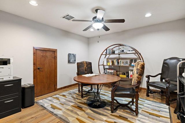 272 Whitney Woods CIR, Georgetown, TX 78633