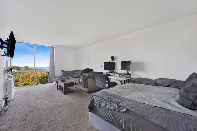 1555 N Dearborn Parkway 8c, Chicago, IL 60610