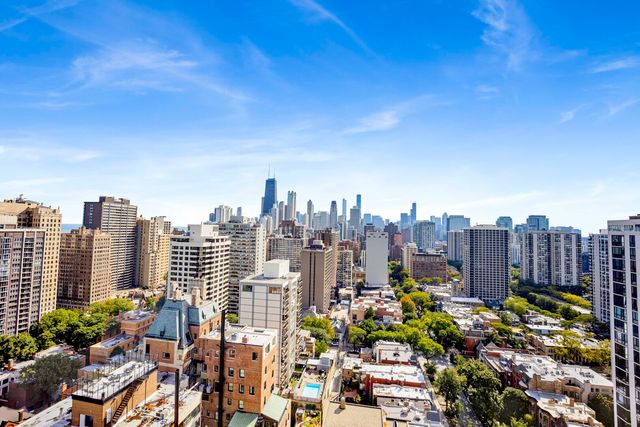 1555 N Dearborn Parkway 8c, Chicago, IL 60610