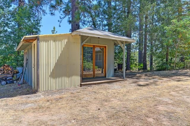 15310 Tyler Foote Rd, Nevada City, CA 95959