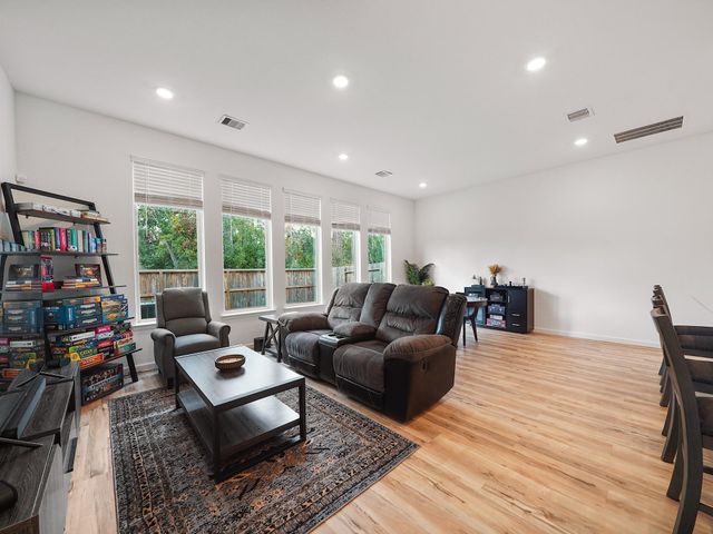 674 Royal Arch Drive, Conroe, TX 77304