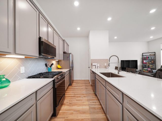 674 Royal Arch Drive, Conroe, TX 77304