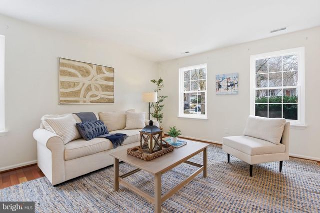 394 KINGS COLLEGE DR, Arnold, MD 21012