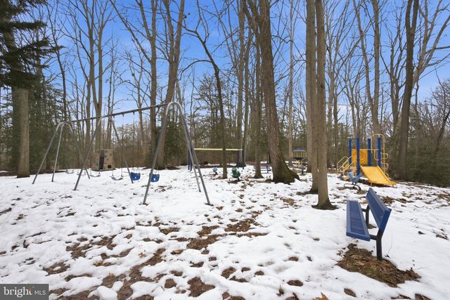 394 KINGS COLLEGE DR, Arnold, MD 21012