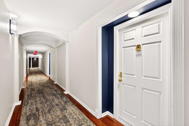 244 13th NE Street 105, Atlanta, GA 30309