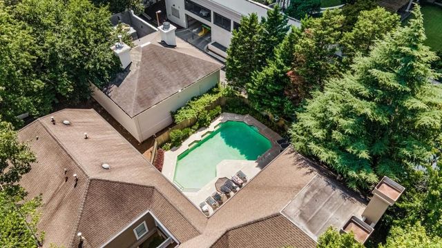 244 13th NE Street 105, Atlanta, GA 30309