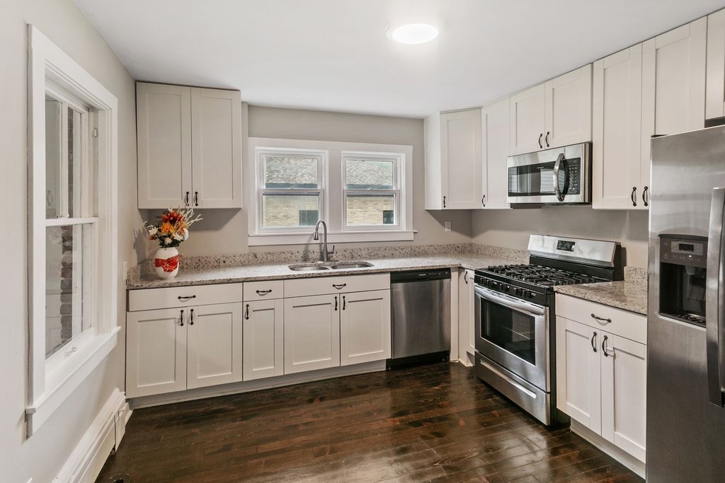 10104 S Kildare Avenue, Oak Lawn, IL 60453 — photo 4