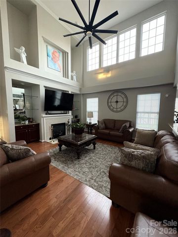 2132 Bluebonnet Lane, Matthews, NC 28104