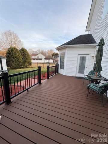 2132 Bluebonnet Lane, Matthews, NC 28104