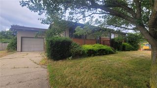 323 Olivia St, Beaver, PA 15009