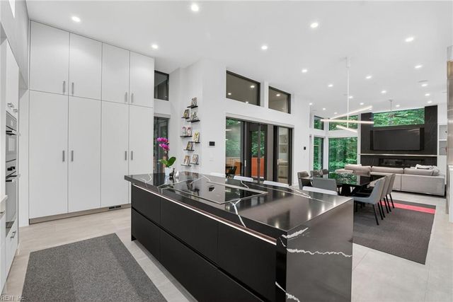 132 Jeffersons Hundred, Williamsburg, VA 23185