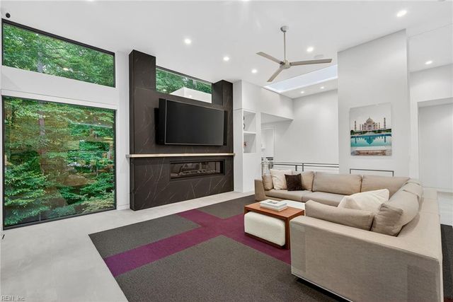 132 Jeffersons Hundred, Williamsburg, VA 23185