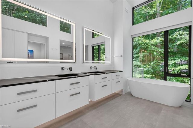 132 Jeffersons Hundred, Williamsburg, VA 23185