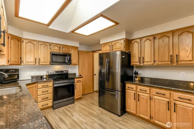 9120 Kelly Court NE, Lacey, WA 98516