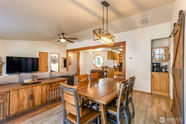 9120 Kelly Court NE, Lacey, WA 98516