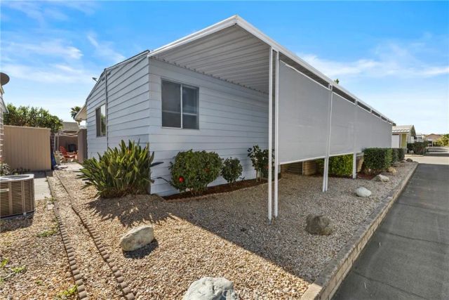 881 N Lake 281, Hemet, CA 92544