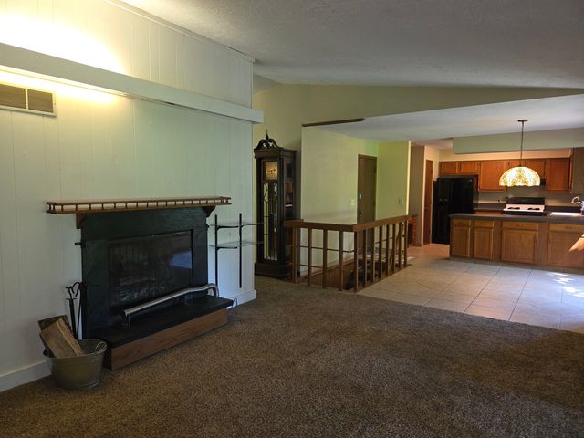 4463 ADELE Street, Roscoe, IL 61073