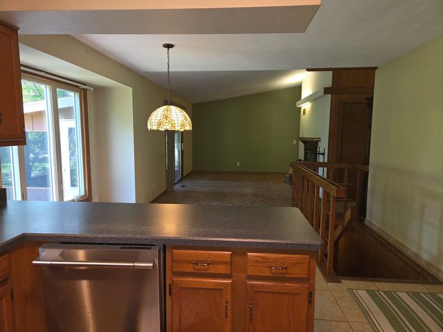 4463 ADELE Street, Roscoe, IL 61073
