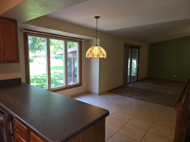 4463 ADELE Street, Roscoe, IL 61073