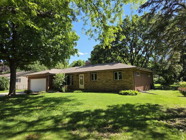 4463 ADELE Street, Roscoe, IL 61073