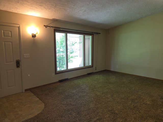 4463 ADELE Street, Roscoe, IL 61073