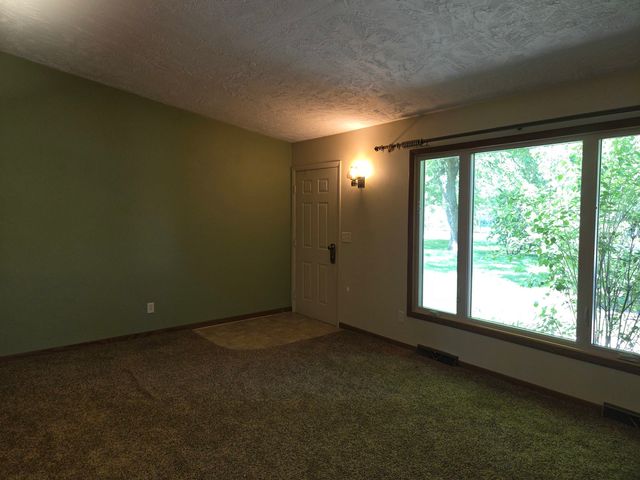 4463 ADELE Street, Roscoe, IL 61073