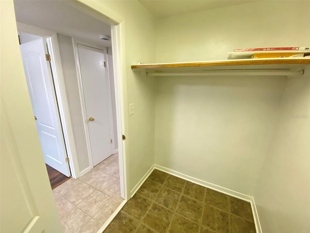 320 LAKEVIEW STREET 207, Orlando, FL 32804