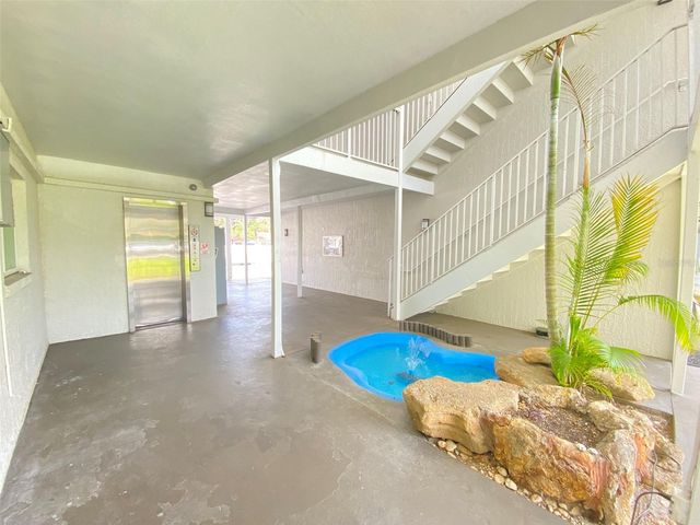 320 LAKEVIEW STREET 207, Orlando, FL 32804