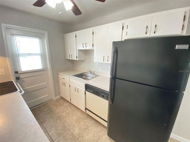 320 LAKEVIEW STREET 207, Orlando, FL 32804