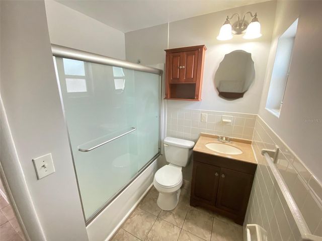 320 LAKEVIEW STREET 207, Orlando, FL 32804