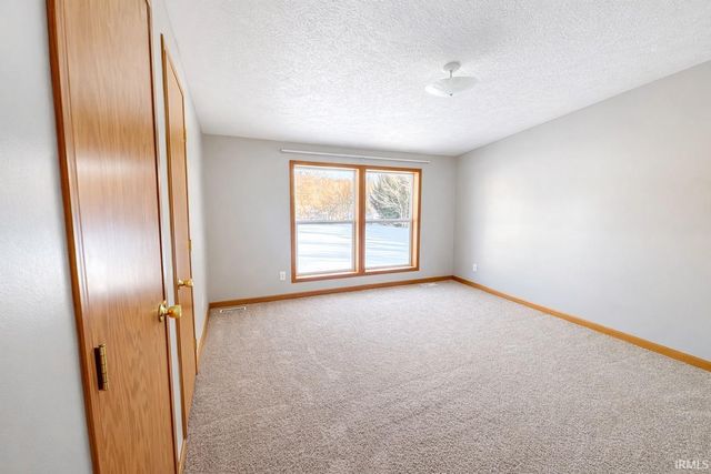 13565 4th Road, Plymouth, IN 46563