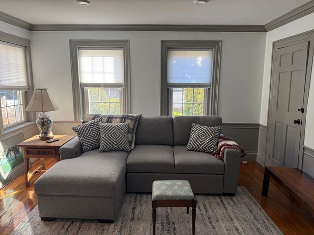 8 Williams Street E1, Salem, MA 01970