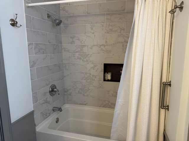 8 Williams Street E1, Salem, MA 01970