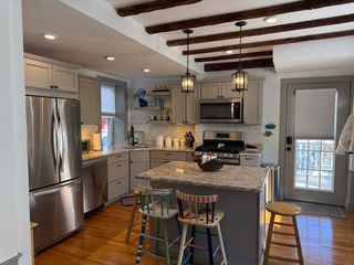 8 Williams Street E1, Salem, MA 01970