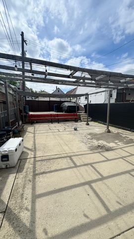 1638 N Campbell Avenue, Chicago, IL 60647