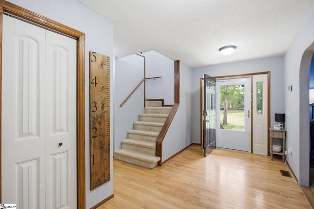 646 Flat Shoals Road, Walhalla, SC 29691
