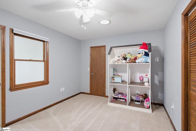 646 Flat Shoals Road, Walhalla, SC 29691