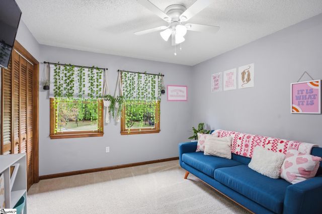 646 Flat Shoals Road, Walhalla, SC 29691