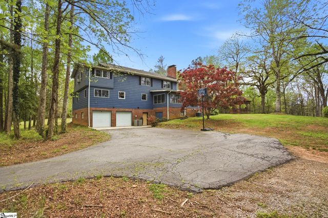 646 Flat Shoals Road, Walhalla, SC 29691