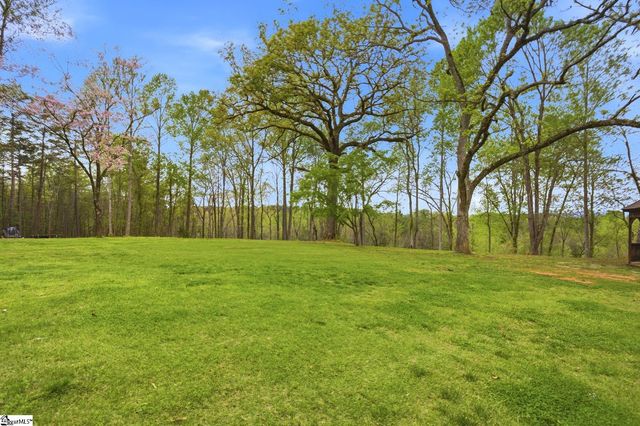 646 Flat Shoals Road, Walhalla, SC 29691