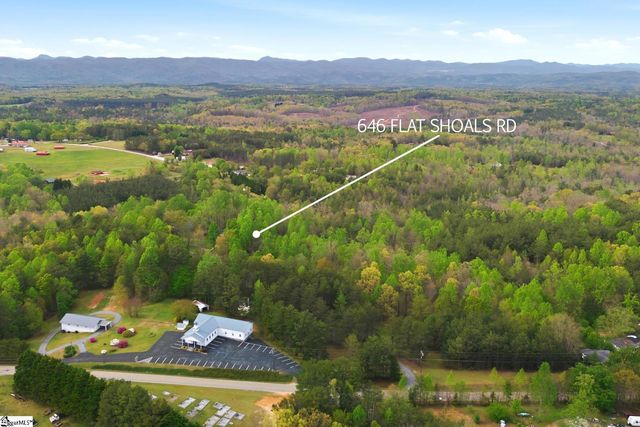 646 Flat Shoals Road, Walhalla, SC 29691