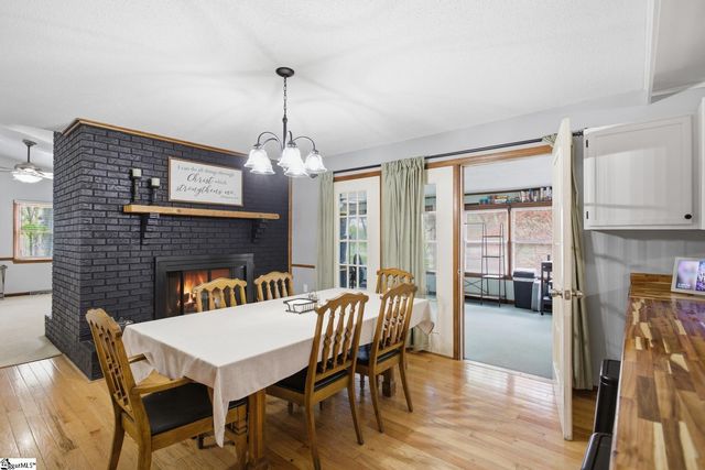 646 Flat Shoals Road, Walhalla, SC 29691