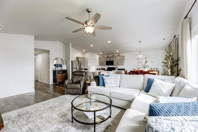 5206 Clearfield Ct, Caldwell, ID 83605