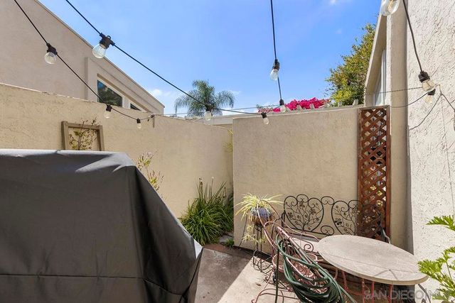 6186 Caminito Baeza, San Diego, CA 92122