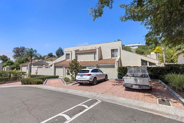 6186 Caminito Baeza, San Diego, CA 92122