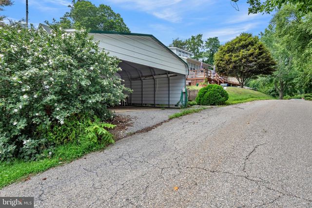 3304 BURGESS RD, Chesapeake Beach, MD 20732