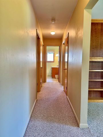 835 Wheelock Drive, Freeland, MI 48623